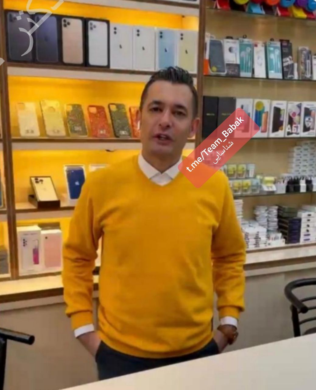 مهدی فرخاد